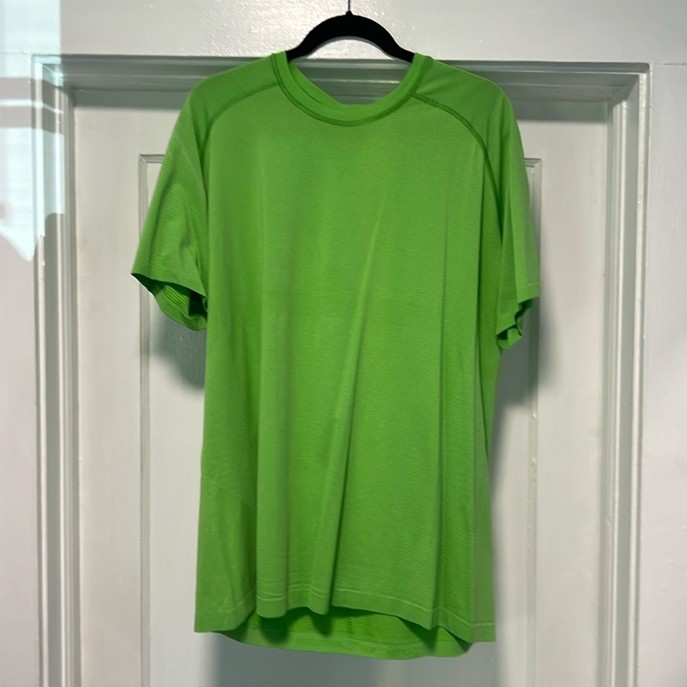 Men’s XXL Metal Vent Tech T-Shirt